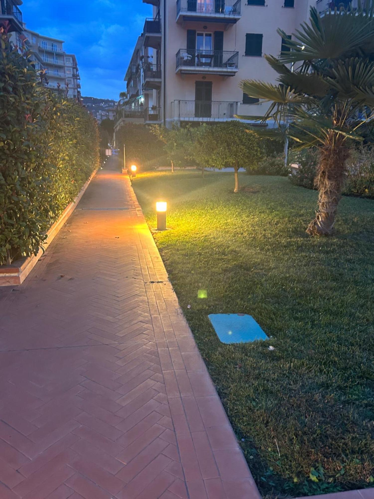 Appartamento Incantevole A 100Metri Dal Mare E Accanto Alla Pista Ciclabile Imperia Exterior photo